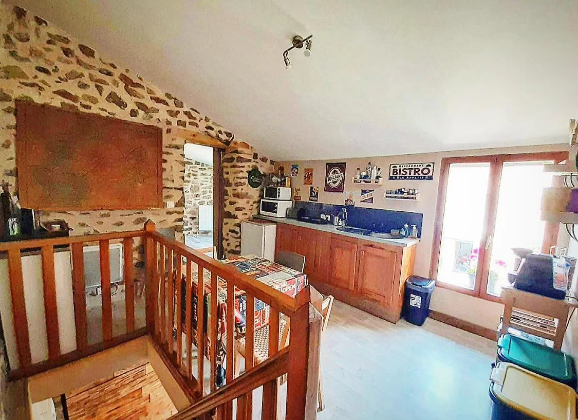 Holiday home Gite Des Fauvettes Lorlanges